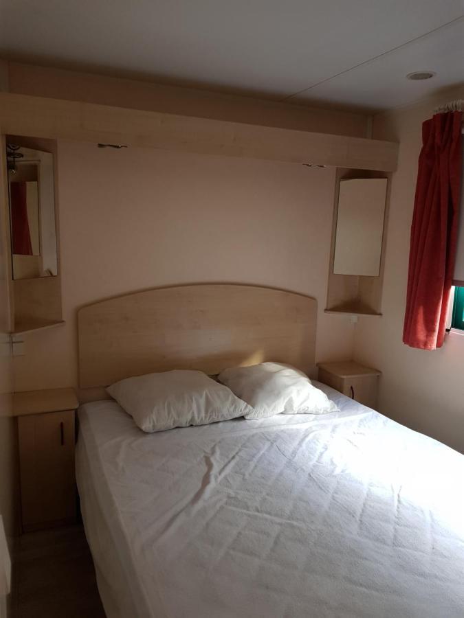 Camping Au Bois Dormant Hotel Chauffour-sur-Vell Eksteriør billede