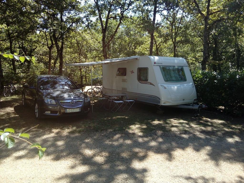 Camping Au Bois Dormant Hotel Chauffour-sur-Vell Eksteriør billede