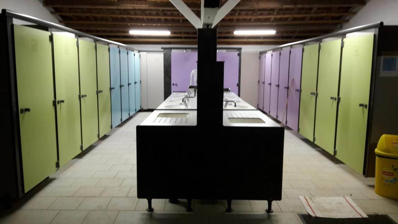 Camping Au Bois Dormant Hotel Chauffour-sur-Vell Eksteriør billede